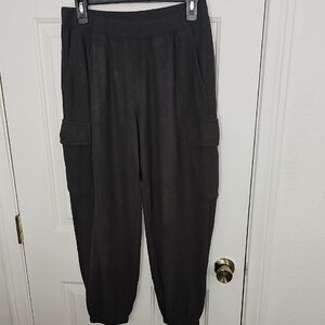 Aerie Black Cargo Joggers